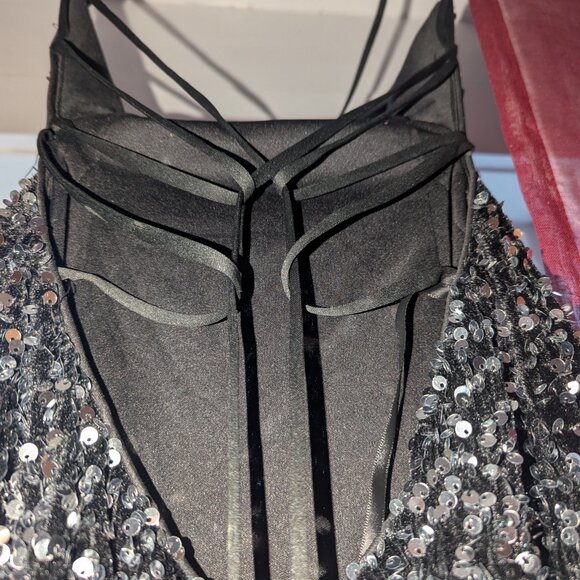 Formal sequined maxi dress - Picture 3 of 4